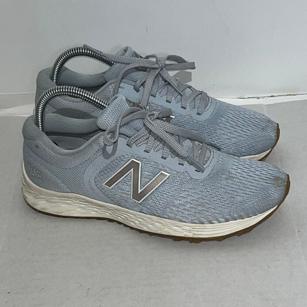 New Balance Women's Gray Fresh Foam Arishi V2 Mesh Lace Up Athletic Shoes Size 8